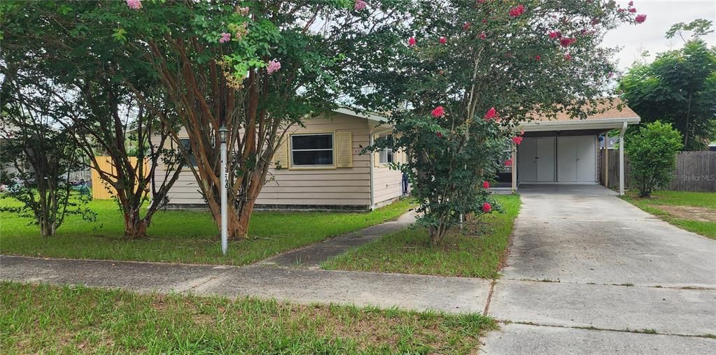 For Sale: $185,000 (2 beds, 2 baths, 1128 Square Feet)