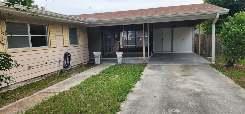 For Sale: $185,000 (2 beds, 2 baths, 1128 Square Feet)
