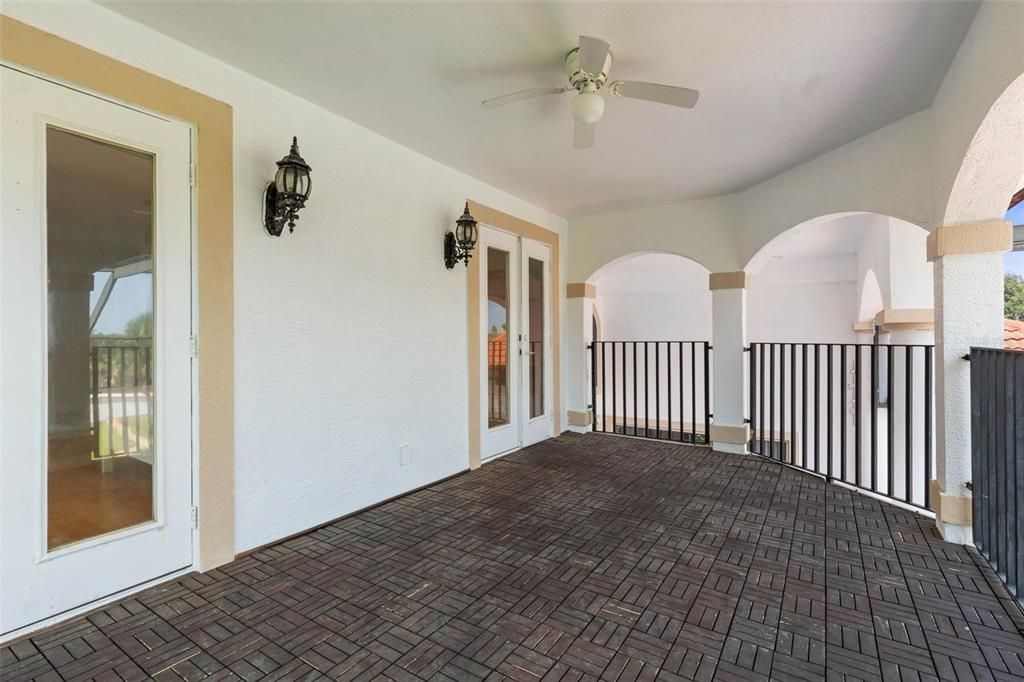 For Sale: $1,560,000 (3 beds, 2 baths, 3296 Square Feet)