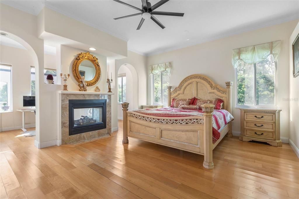 For Sale: $1,560,000 (3 beds, 2 baths, 3296 Square Feet)