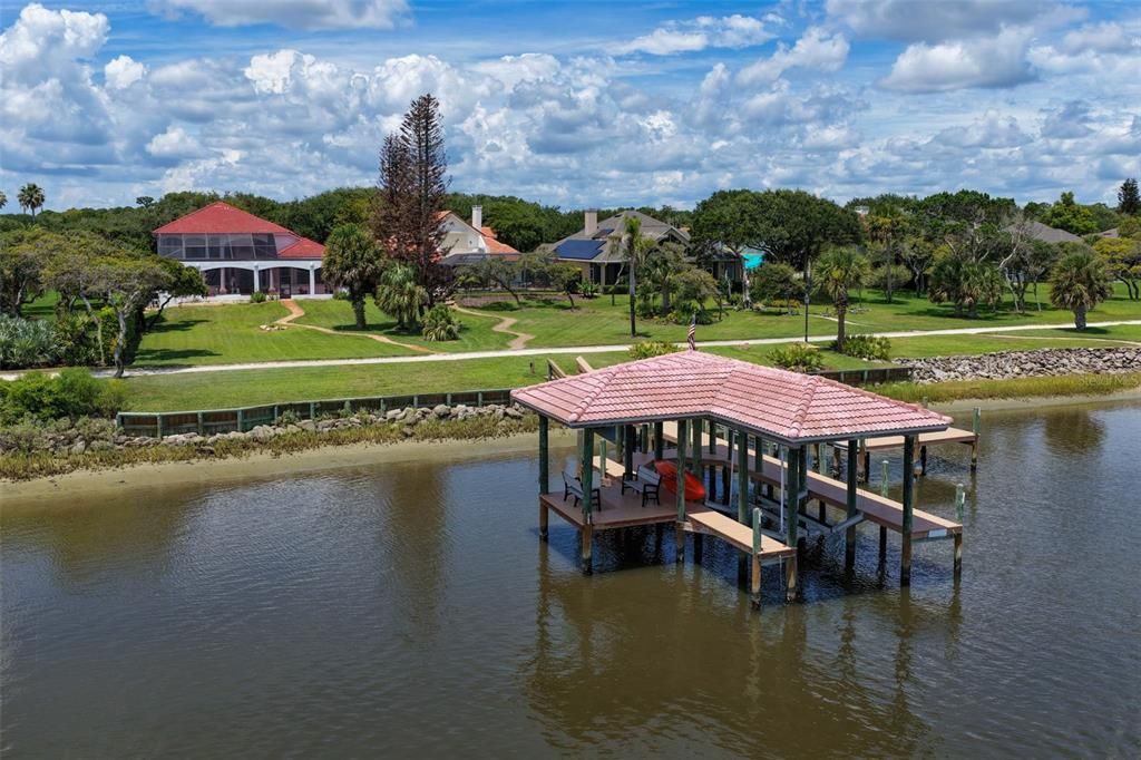 For Sale: $1,560,000 (3 beds, 2 baths, 3296 Square Feet)
