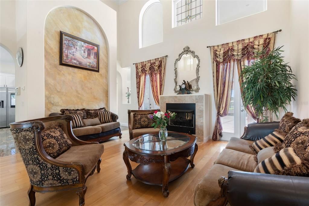 For Sale: $1,560,000 (3 beds, 2 baths, 3296 Square Feet)