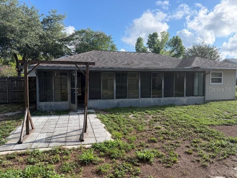 En Venta: $319,900 (3 camas, 2 baños, 1337 Pies cuadrados)