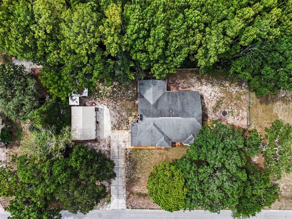 For Sale: $560,000 (5 beds, 2 baths, 2828 Square Feet)