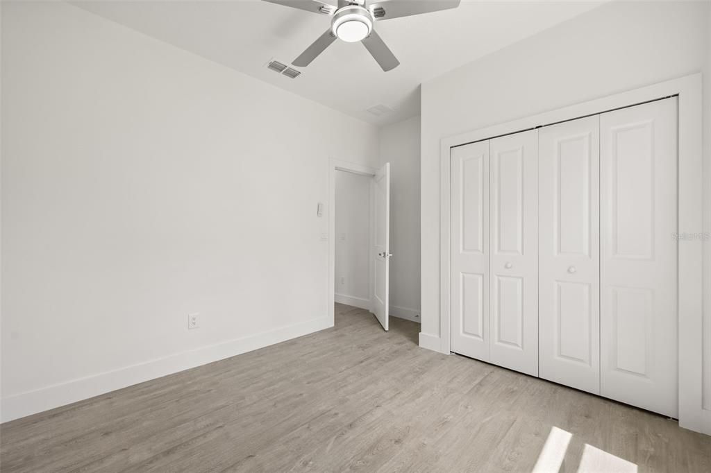 For Sale: $440,000 (4 beds, 3 baths, 2431 Square Feet)