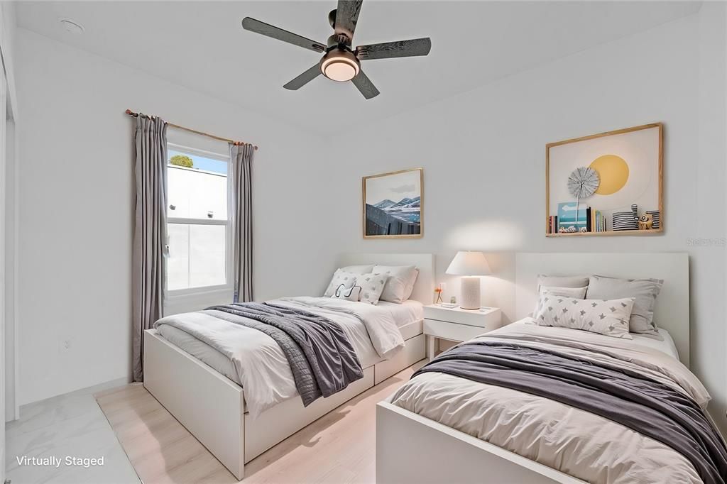 For Sale: $440,000 (4 beds, 3 baths, 2431 Square Feet)