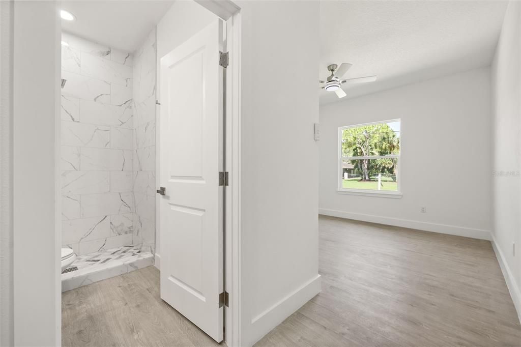 For Sale: $440,000 (4 beds, 3 baths, 2431 Square Feet)