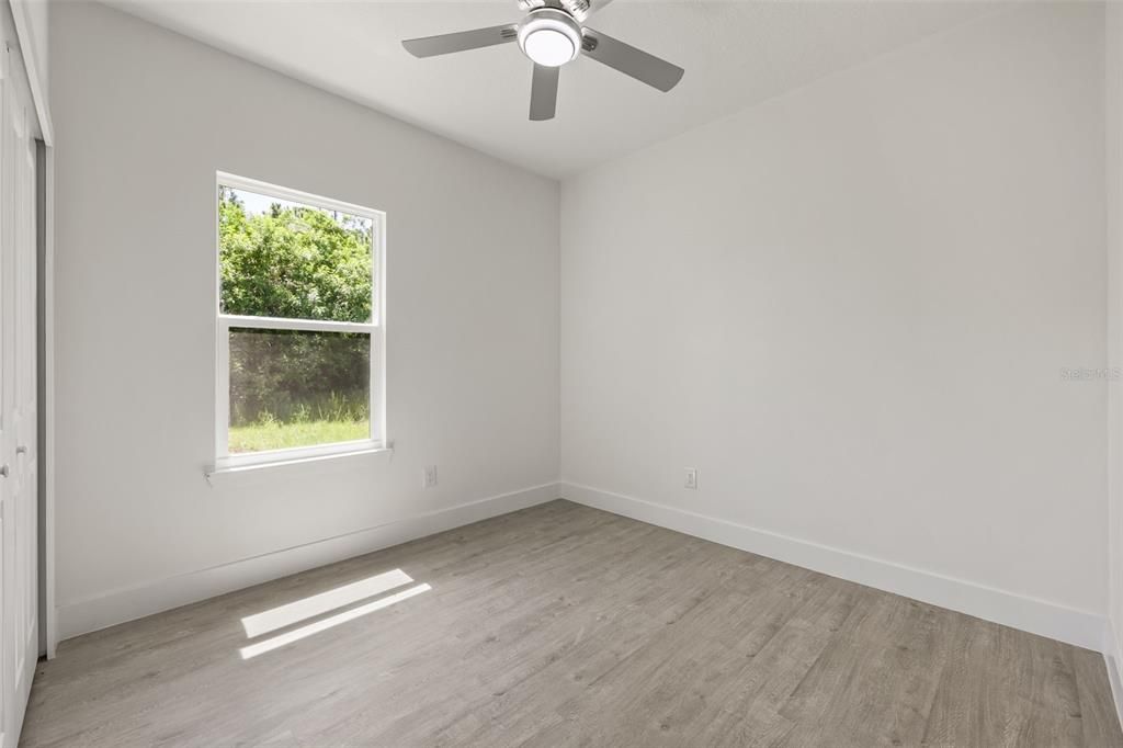 For Sale: $440,000 (4 beds, 3 baths, 2431 Square Feet)