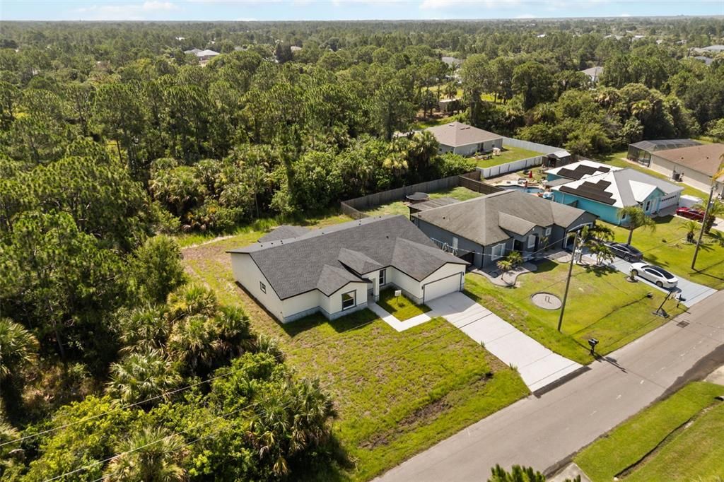 For Sale: $440,000 (4 beds, 3 baths, 2431 Square Feet)