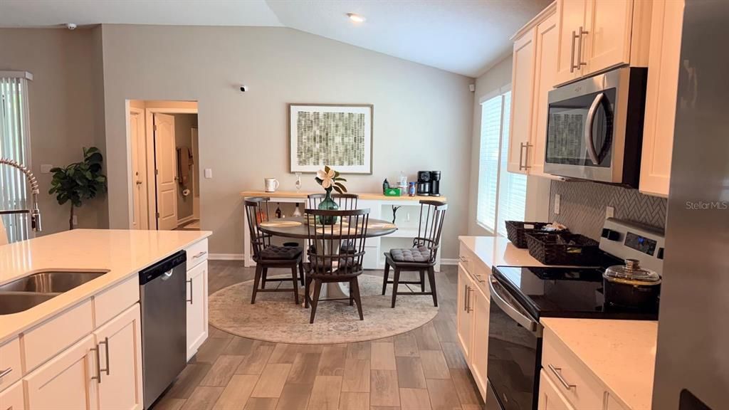 For Sale: $444,900 (4 beds, 3 baths, 2345 Square Feet)