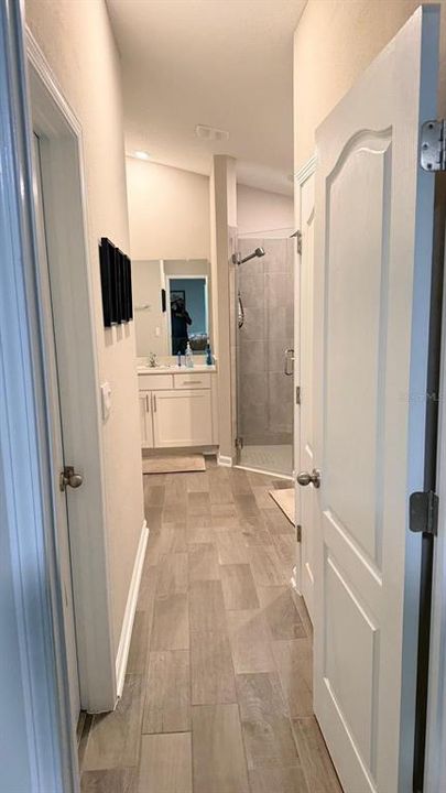 For Sale: $444,900 (4 beds, 3 baths, 2345 Square Feet)