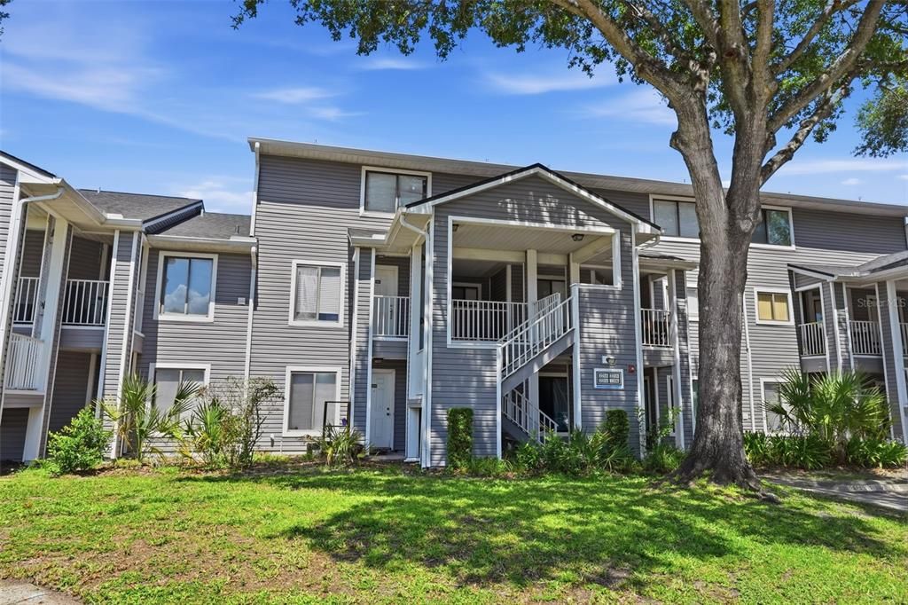 For Sale: $229,900 (2 beds, 2 baths, 1228 Square Feet)