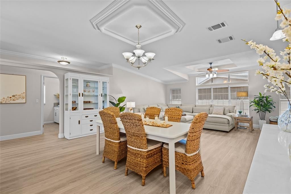На продажу: $439,000 (3 спален, 2 ванн, 2066 Квадратных фут)