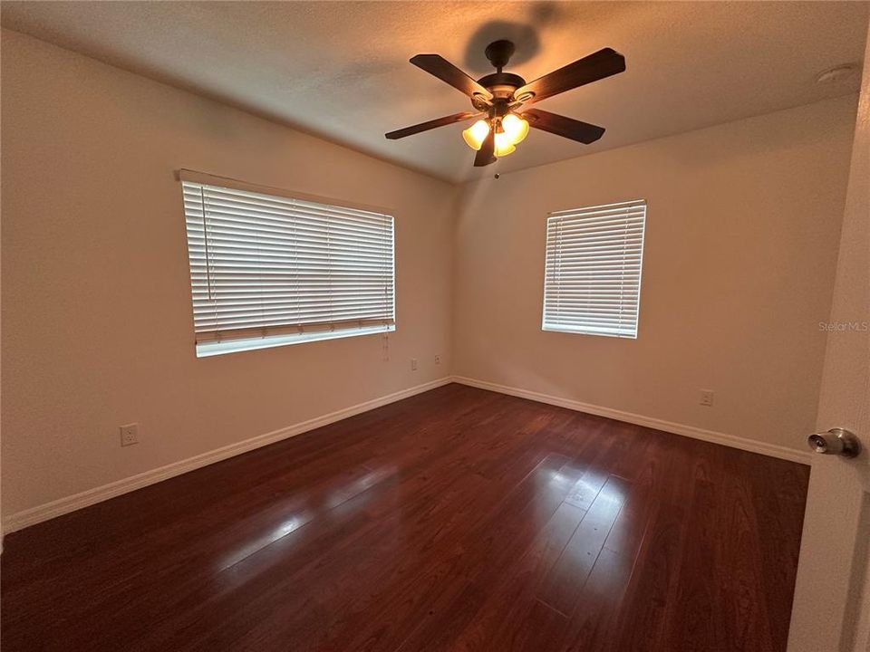For Rent: $2,400 (3 beds, 2 baths, 1345 Square Feet)