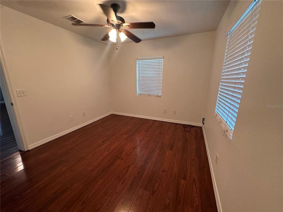 For Rent: $2,400 (3 beds, 2 baths, 1345 Square Feet)