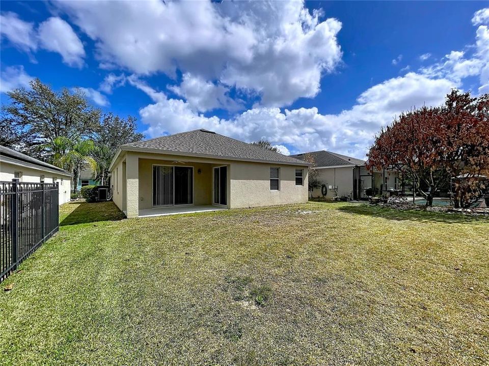 En Venta: $330,000 (3 camas, 2 baños, 1578 Pies cuadrados)
