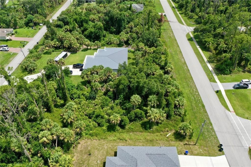 待售: $21,500 (0.23 acres)