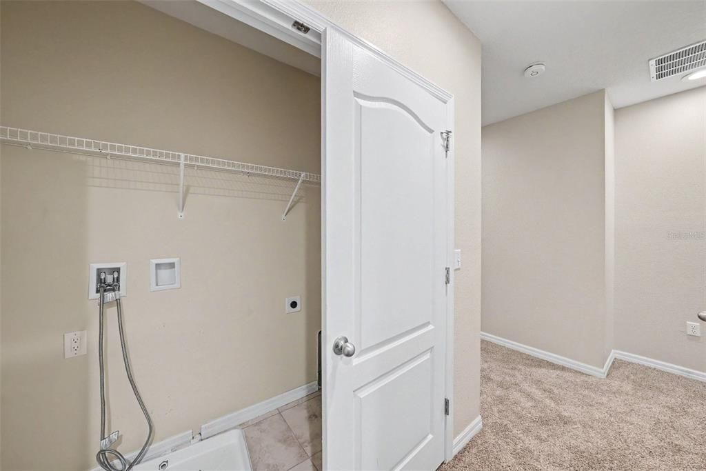 For Sale: $249,900 (3 beds, 2 baths, 1682 Square Feet)
