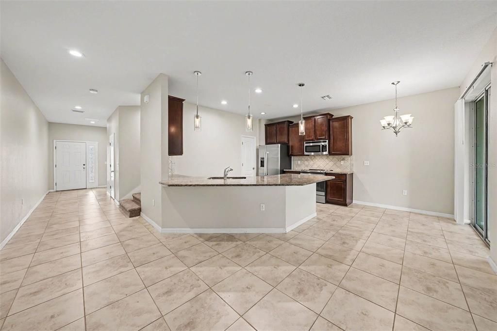 For Sale: $249,900 (3 beds, 2 baths, 1682 Square Feet)
