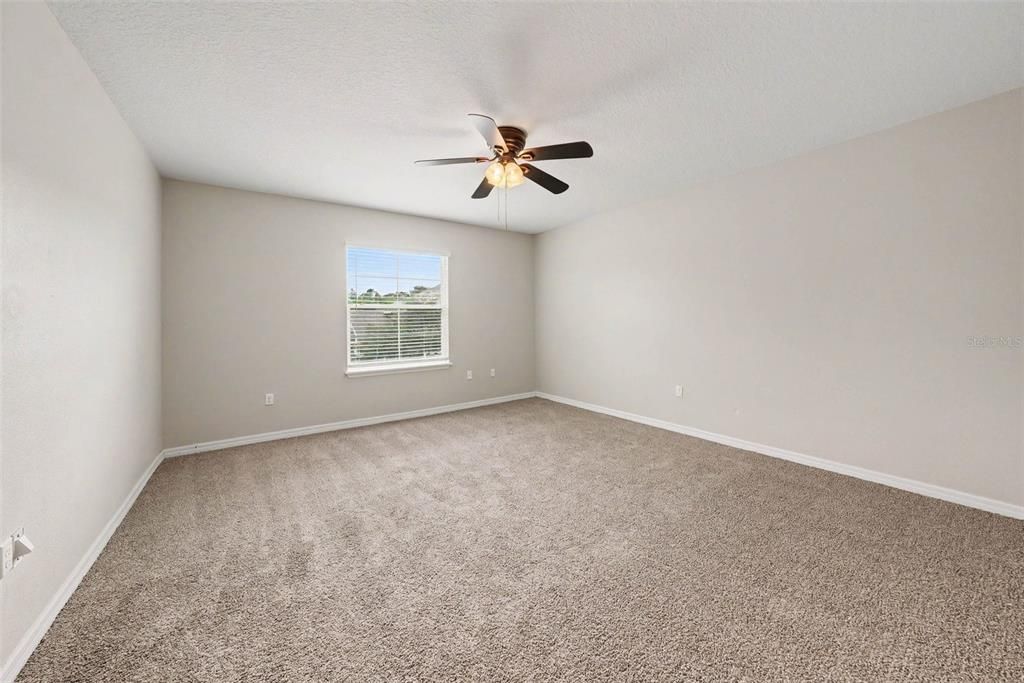 For Sale: $249,900 (3 beds, 2 baths, 1682 Square Feet)