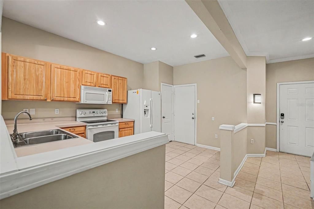 En Venta: $239,900 (3 camas, 2 baños, 1588 Pies cuadrados)