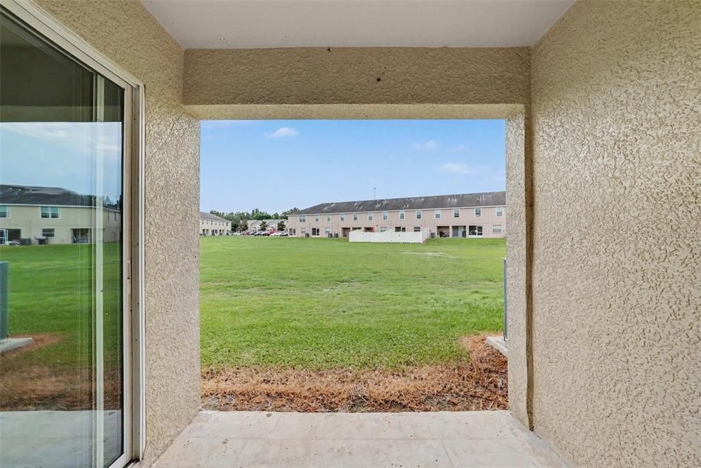 For Sale: $264,900 (4 beds, 2 baths, 1676 Square Feet)
