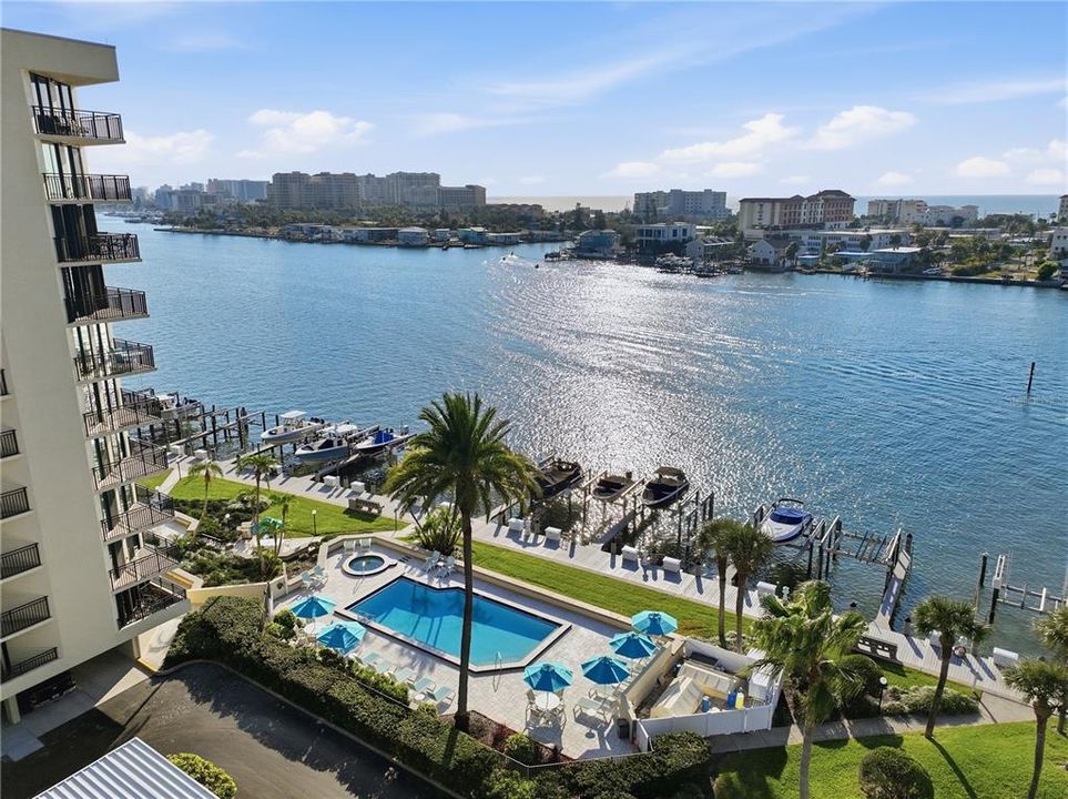 For Sale: $599,000 (2 beds, 2 baths, 1500 Square Feet)