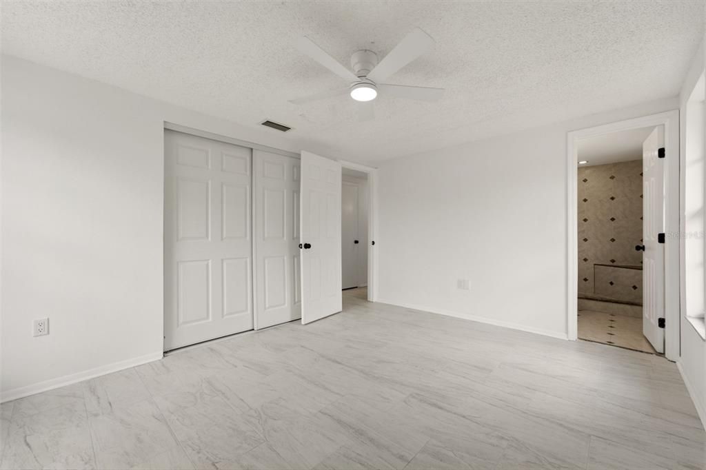 For Sale: $499,900 (3 beds, 2 baths, 1325 Square Feet)