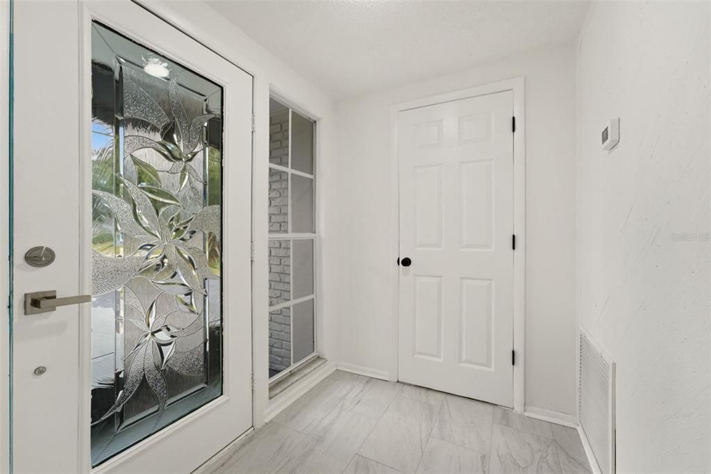 For Sale: $499,900 (3 beds, 2 baths, 1325 Square Feet)