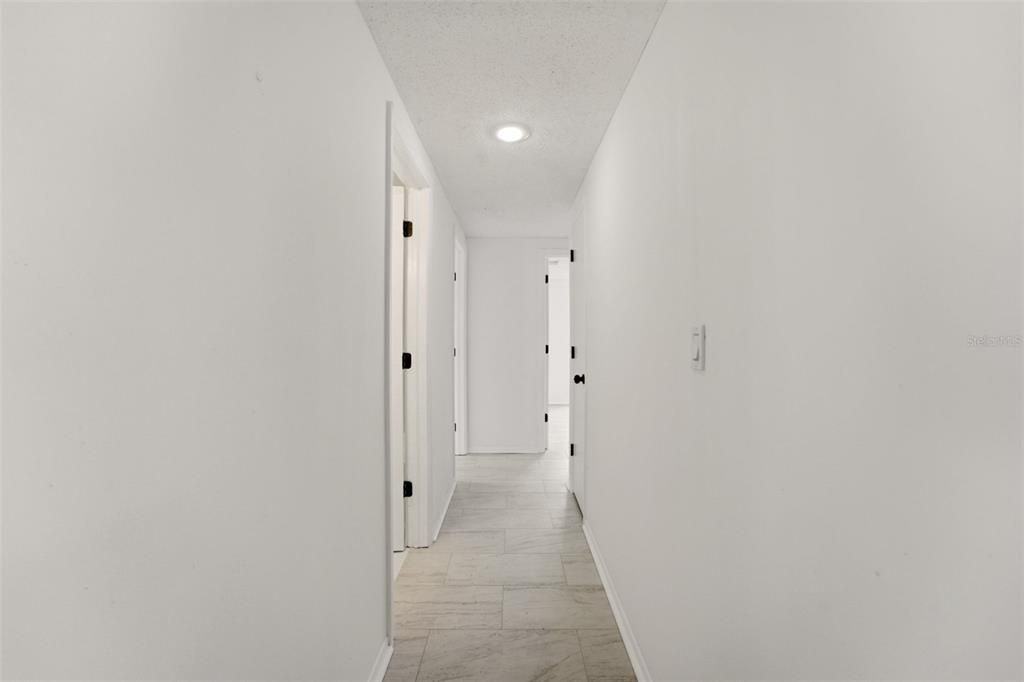 For Sale: $499,900 (3 beds, 2 baths, 1325 Square Feet)