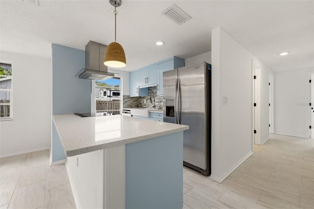 For Sale: $499,900 (3 beds, 2 baths, 1325 Square Feet)