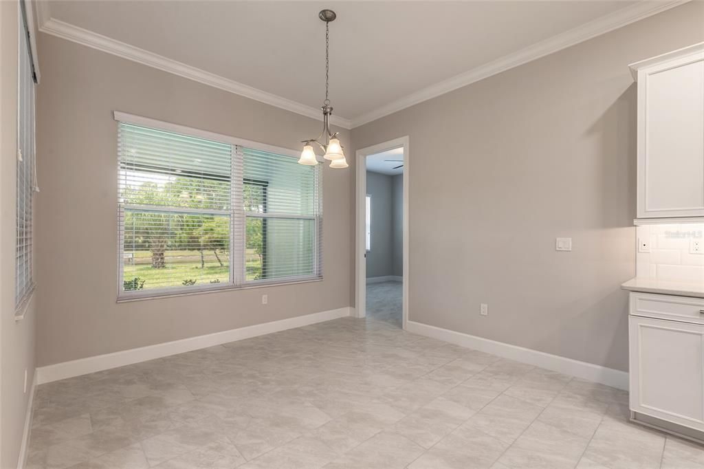 En Venta: $619,900 (3 camas, 2 baños, 2148 Pies cuadrados)