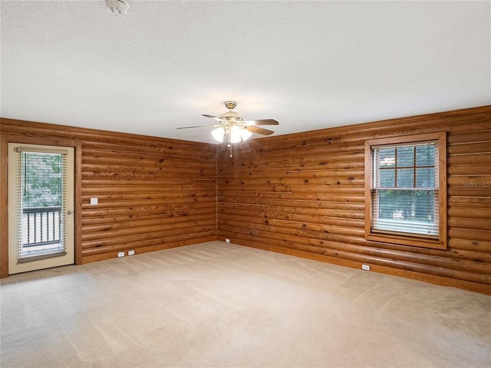 En Venta: $785,000 (3 camas, 2 baños, 1904 Pies cuadrados)