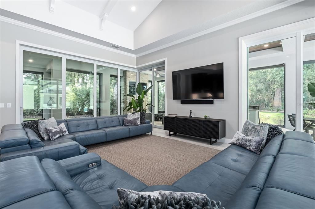 En Venta: $2,500,000 (5 camas, 5 baños, 5489 Pies cuadrados)