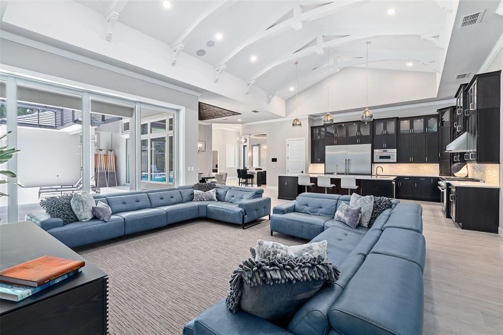 En Venta: $2,500,000 (5 camas, 5 baños, 5489 Pies cuadrados)