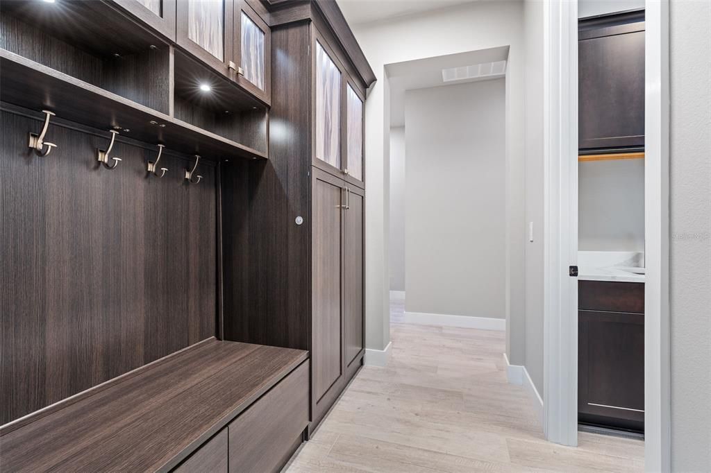 En Venta: $2,500,000 (5 camas, 5 baños, 5489 Pies cuadrados)