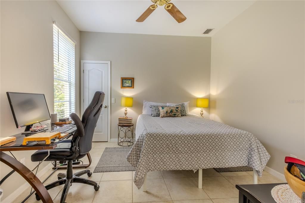 For Sale: $525,000 (3 beds, 2 baths, 1871 Square Feet)