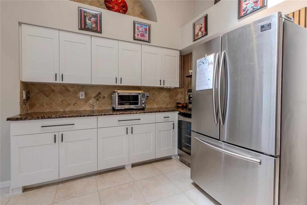 For Sale: $525,000 (3 beds, 2 baths, 1871 Square Feet)