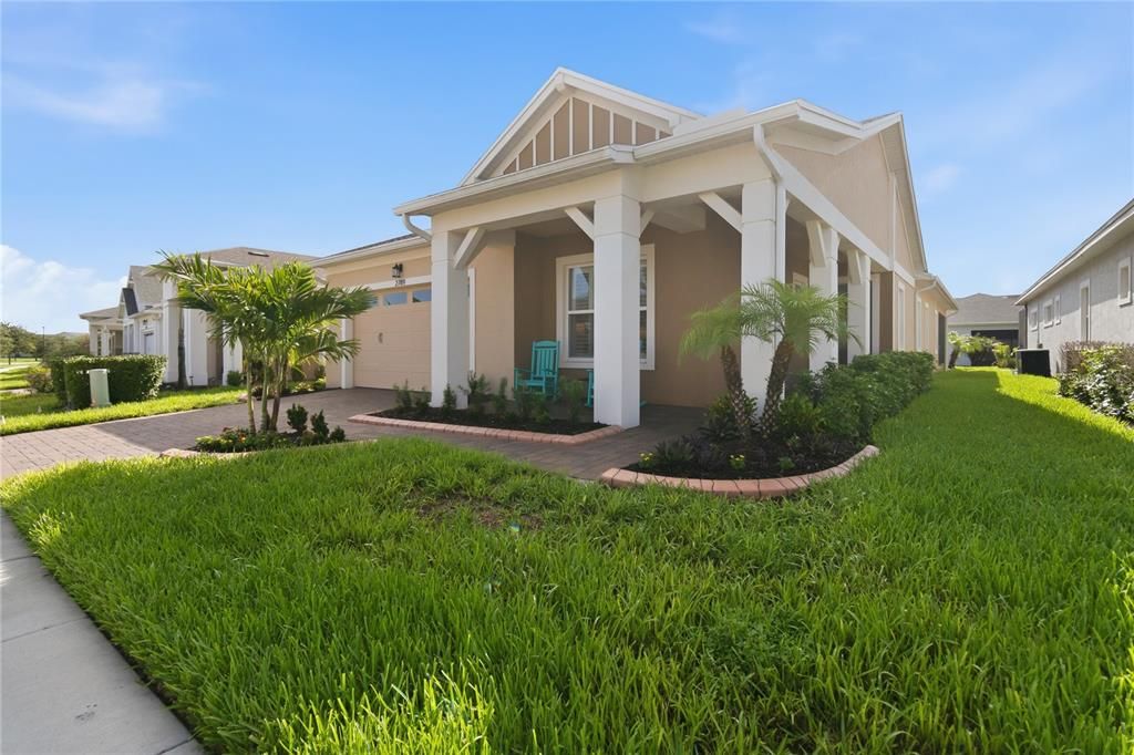 For Sale: $499,900 (3 beds, 3 baths, 2365 Square Feet)