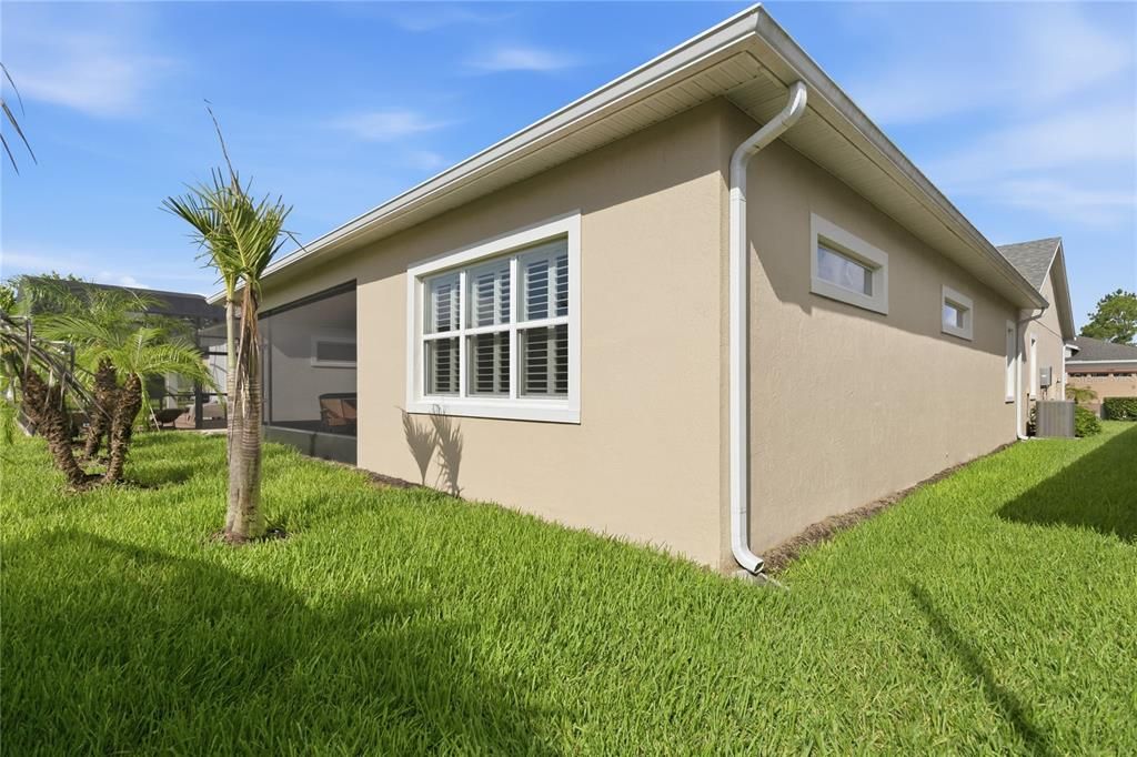 For Sale: $499,900 (3 beds, 3 baths, 2365 Square Feet)