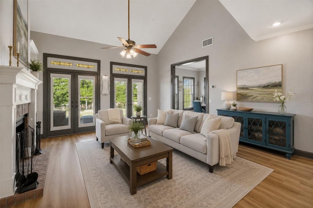 For Sale: $969,000 (3 beds, 2 baths, 2834 Square Feet)