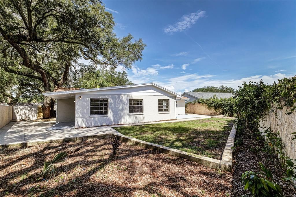For Sale: $339,950 (3 beds, 2 baths, 1830 Square Feet)