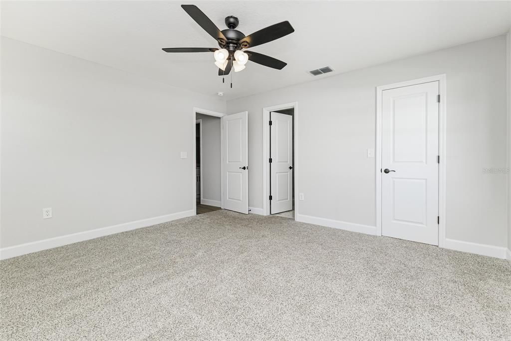 For Sale: $339,950 (3 beds, 2 baths, 1830 Square Feet)