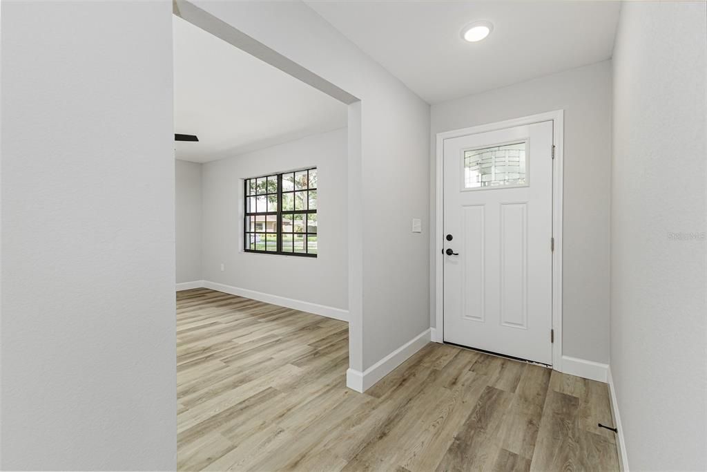 For Sale: $339,950 (3 beds, 2 baths, 1830 Square Feet)