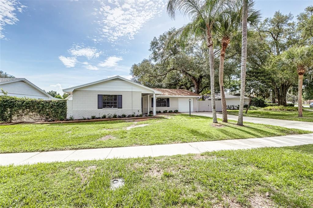 For Sale: $339,950 (3 beds, 2 baths, 1830 Square Feet)