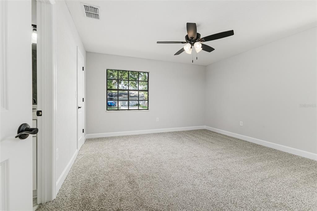 For Sale: $339,950 (3 beds, 2 baths, 1830 Square Feet)