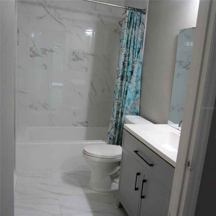 For Sale: $215,990 (3 beds, 2 baths, 1292 Square Feet)