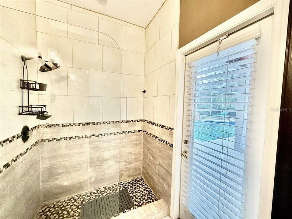 В аренду: $3,500 (4 спален, 3 ванн, 2378 Квадратных фут)