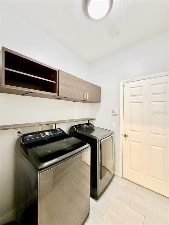 В аренду: $3,500 (4 спален, 3 ванн, 2378 Квадратных фут)