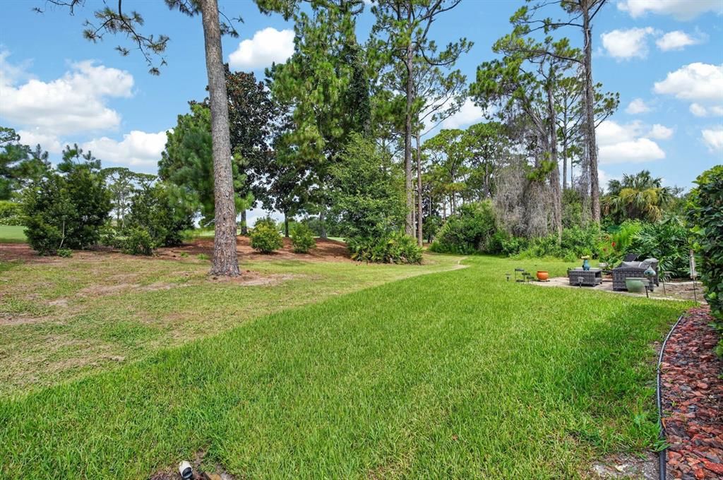 For Sale: $374,900 (2 beds, 2 baths, 2157 Square Feet)
